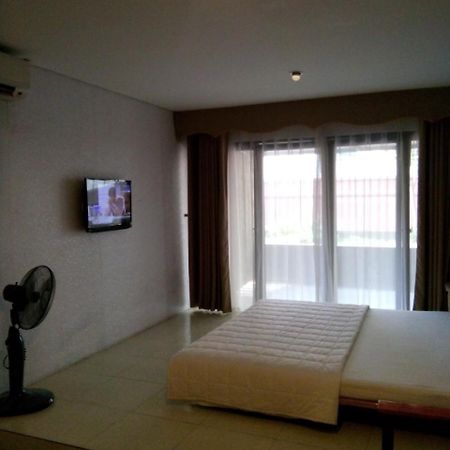 Отель Khach San Thuong Mai Yen Thinh Экстерьер фото